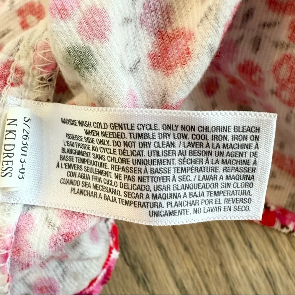 Old Navy Girls Corduroy Floral Red, Pink and White Dress with Ruffled Chest 5T